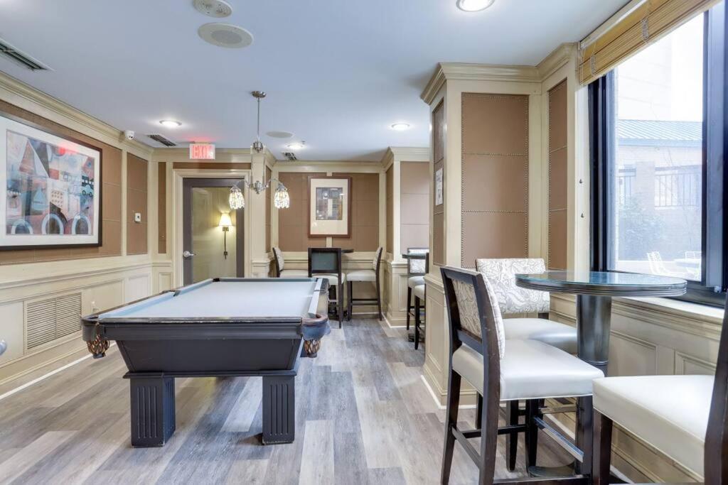 Fantastic 1 Bedroom Condo At Ballston With Gym Arlington Esterno foto