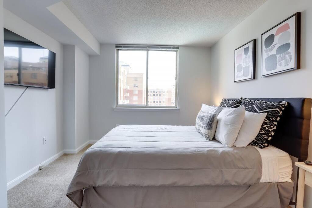Fantastic 1 Bedroom Condo At Ballston With Gym Arlington Esterno foto