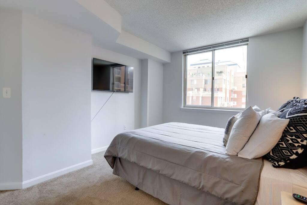 Fantastic 1 Bedroom Condo At Ballston With Gym Arlington Esterno foto