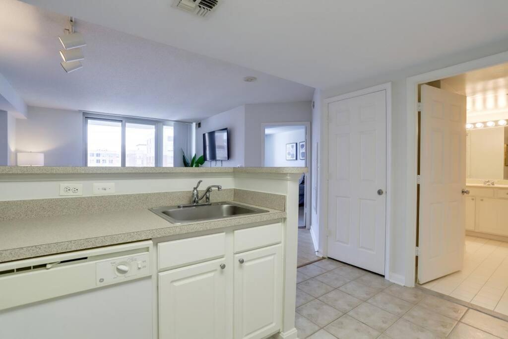 Fantastic 1 Bedroom Condo At Ballston With Gym Arlington Esterno foto